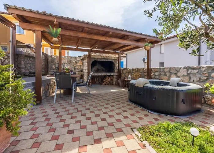 Apartment Marie With Jaccuzzi Crikvenica