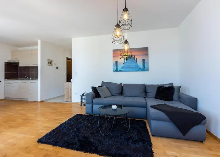 Apartman Marie With Jaccuzzi Crikvenica